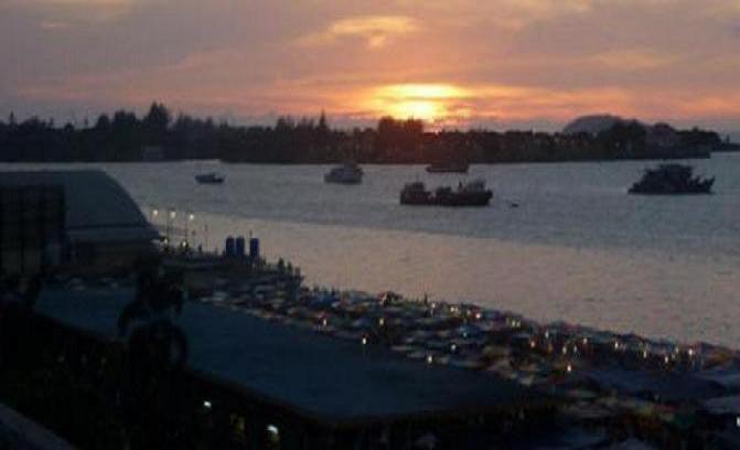 J &J Hotel Kota Kinabalu Dış mekan fotoğraf